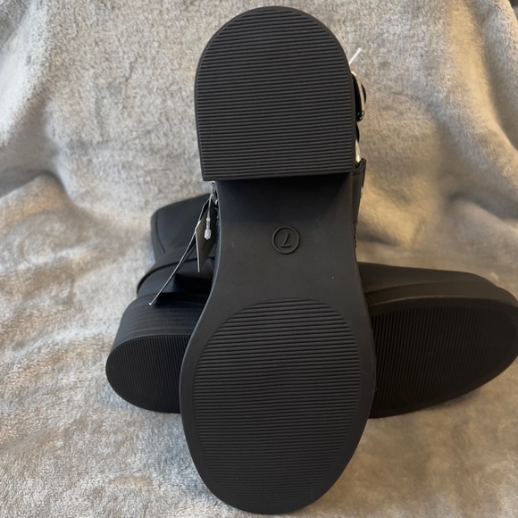 Universal Thread Black Connor Ankle Boots With Memory Foam Insole Size 7 - Picture 3 of 8